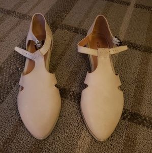 KDB Shoes